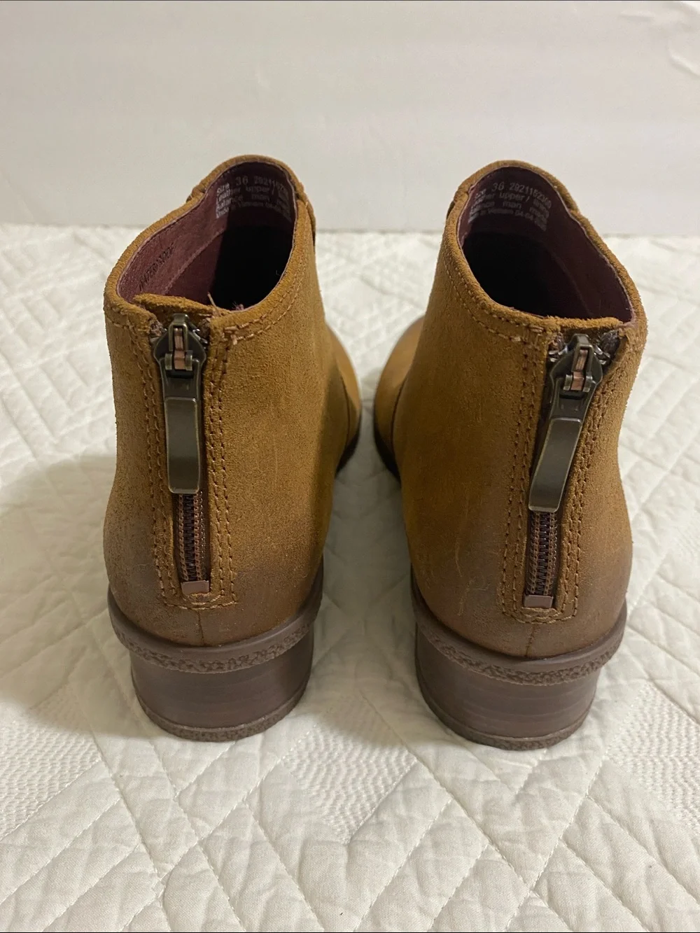 NWOB DANSKO Becki Bootie WATERPROOF Boots Women's Size 36